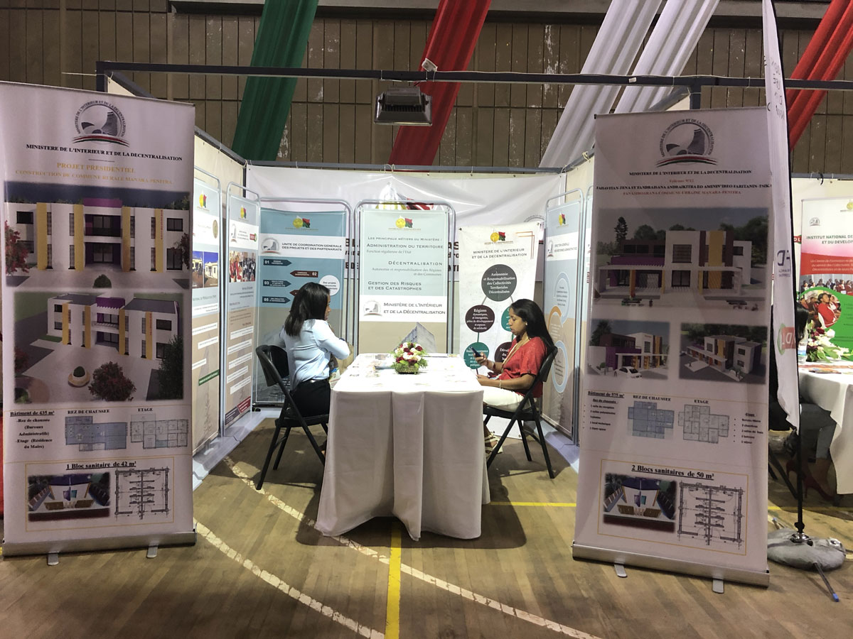 EXPO